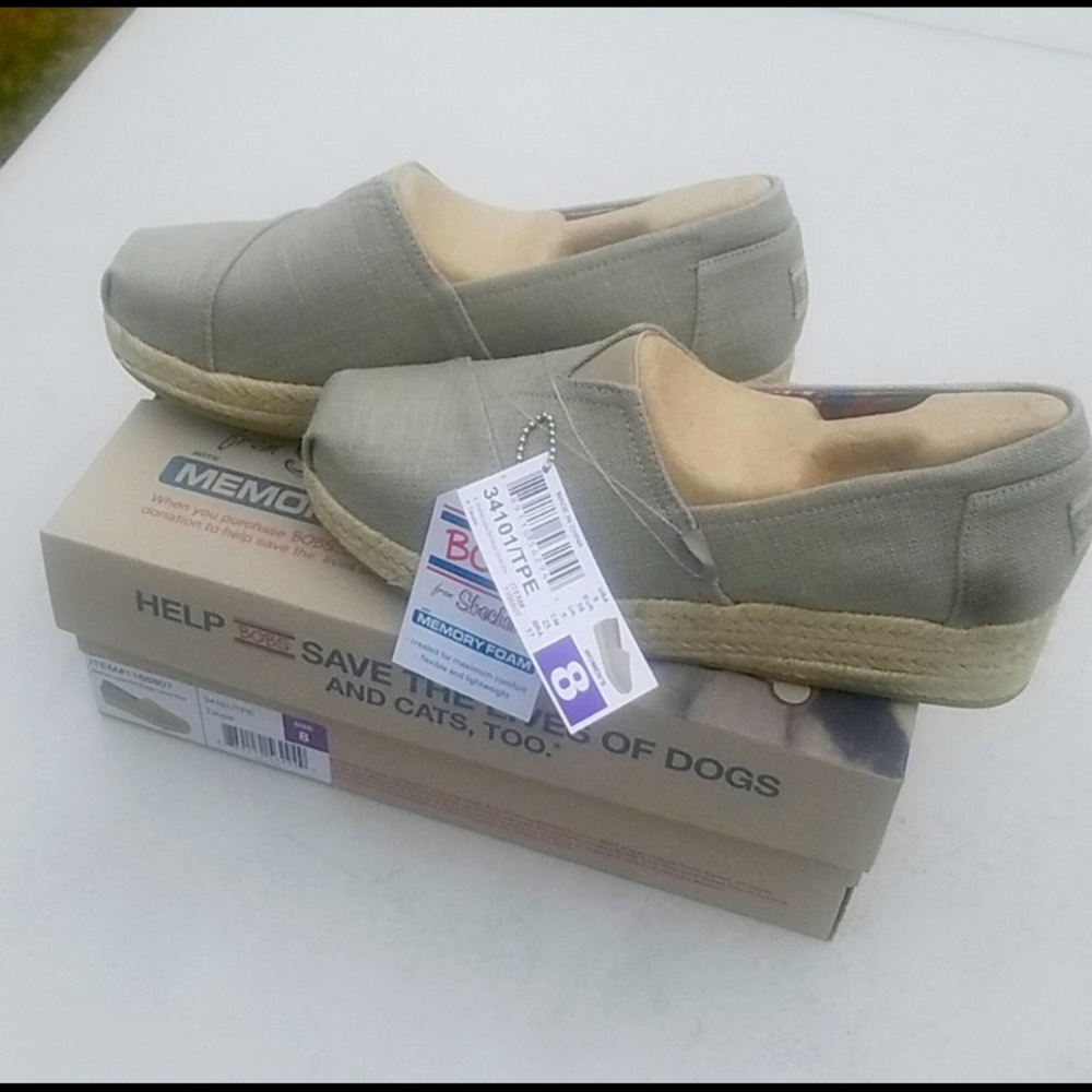 SKECHERS LADIES BOB WEDGE CANVAS SHOES